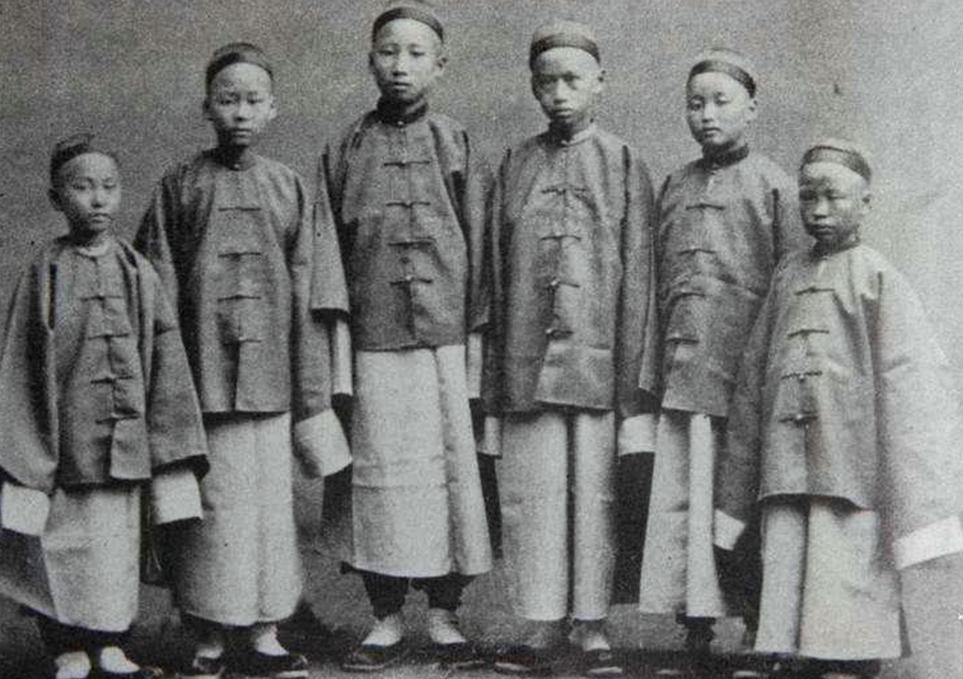 晚清时期，清政府派出120名幼童赴美，为什么最后只回来了94人？