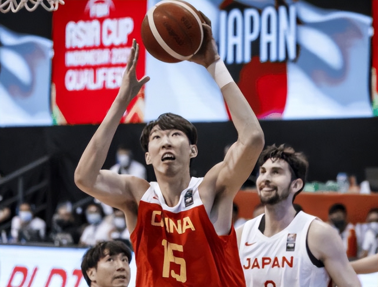 nba有哪些澳大利亚球员(澳大利亚官宣大名单！无NBA NBL球星，男篮仍处劣势，锋线遭碾压)