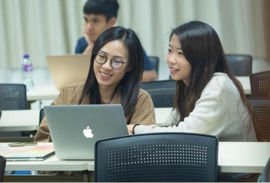 公办专科和民办三本怎么选？找工作时才发现，两者不在同一起跑线