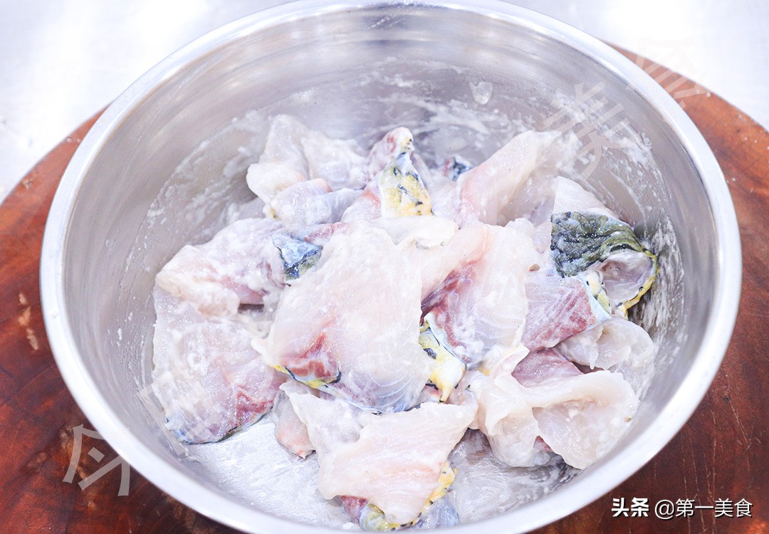 鱼怎么做好吃（分享5道鱼的家常做法年年有余）