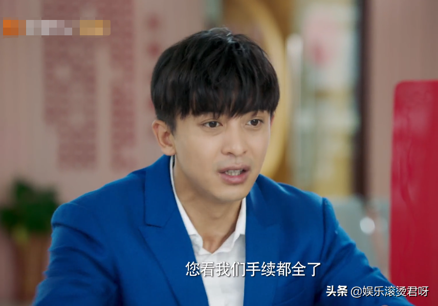 35岁李佳航也扮嫩，露脸《匆匆的青春》演大学生，状态却骗不了人