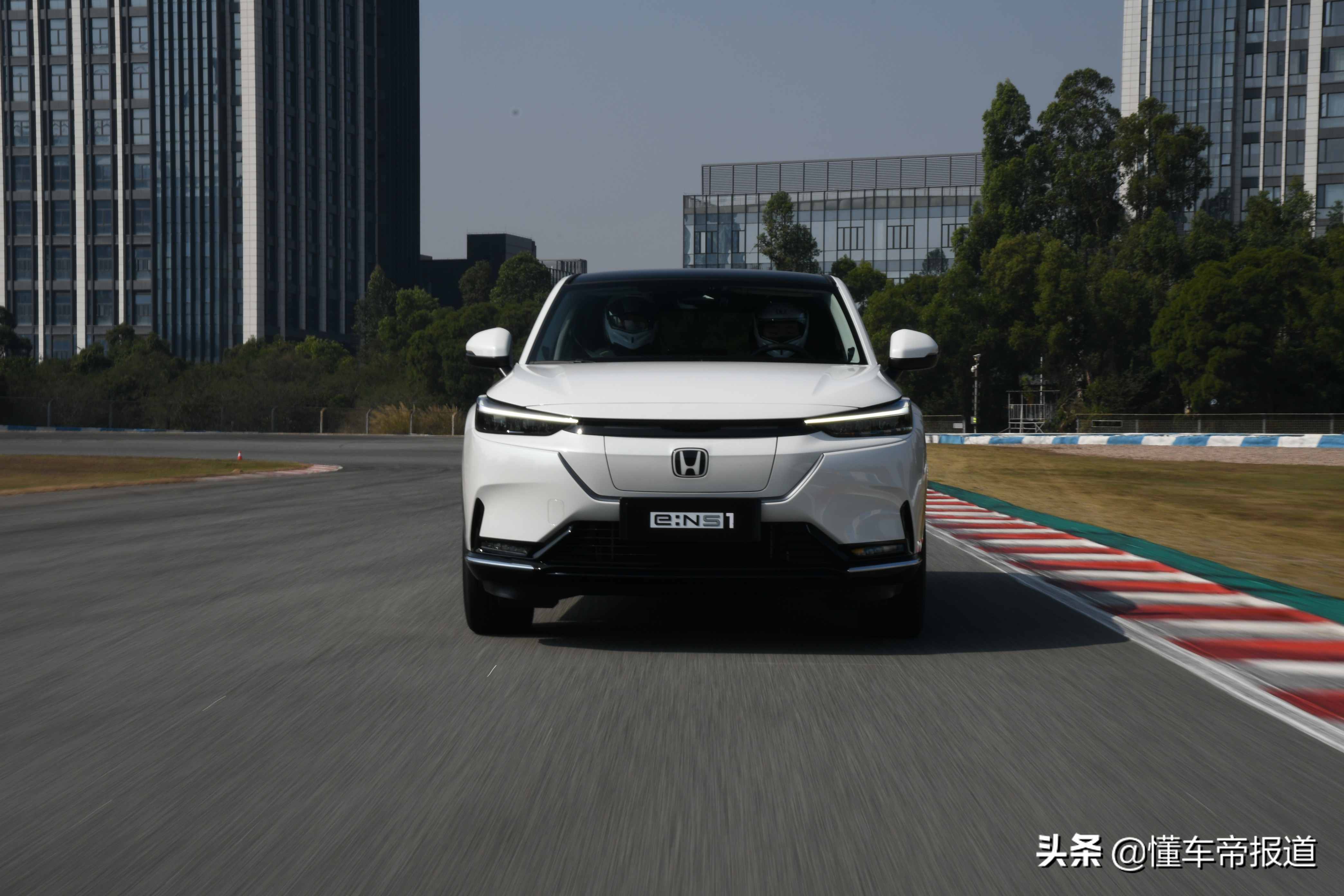 新车｜电动化转型的开端 试驾东风本田e:NS1