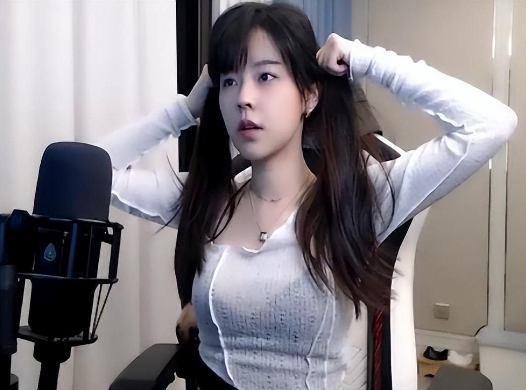 11位网红的收入，有人一分钟50万，有人年入30亿，19岁存款8位数