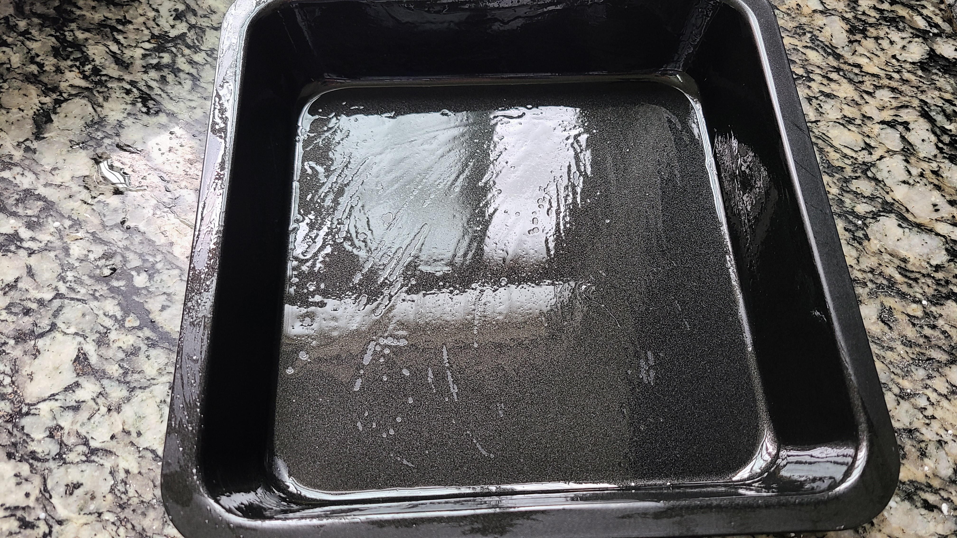 千层糕是出了名的广东美食，软糯Q弹香味浓，好吃又简单