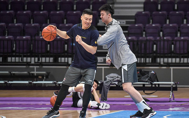 cba李根是哪个大学的(李根：首位青岛全明星MVP，和马布里称最强组合，2球队3奖杯)