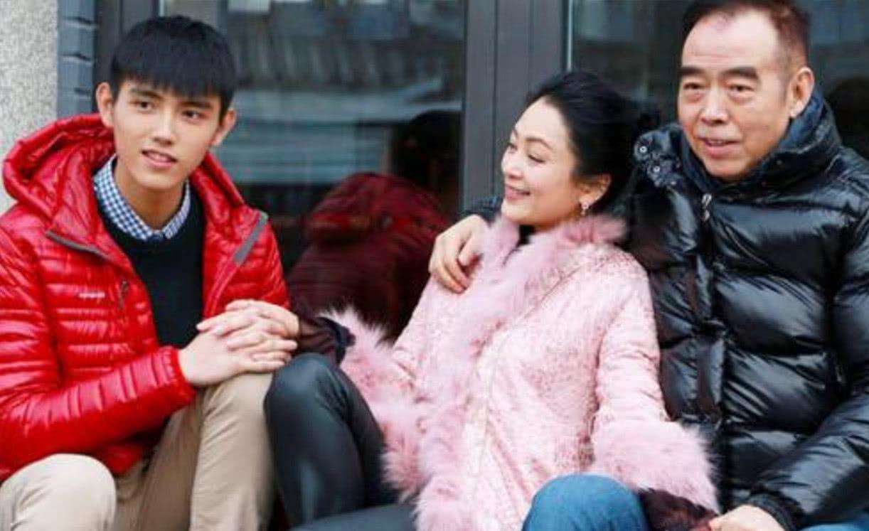 星二代“泛滥成灾”，张光北女儿中戏任教，张凯丽女儿参演大热剧