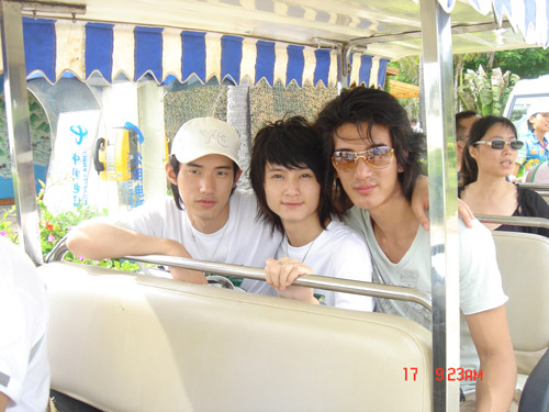 吴建飞：曾是周杰伦师弟，还是铠甲勇士男主，当爸后38岁还是很帅