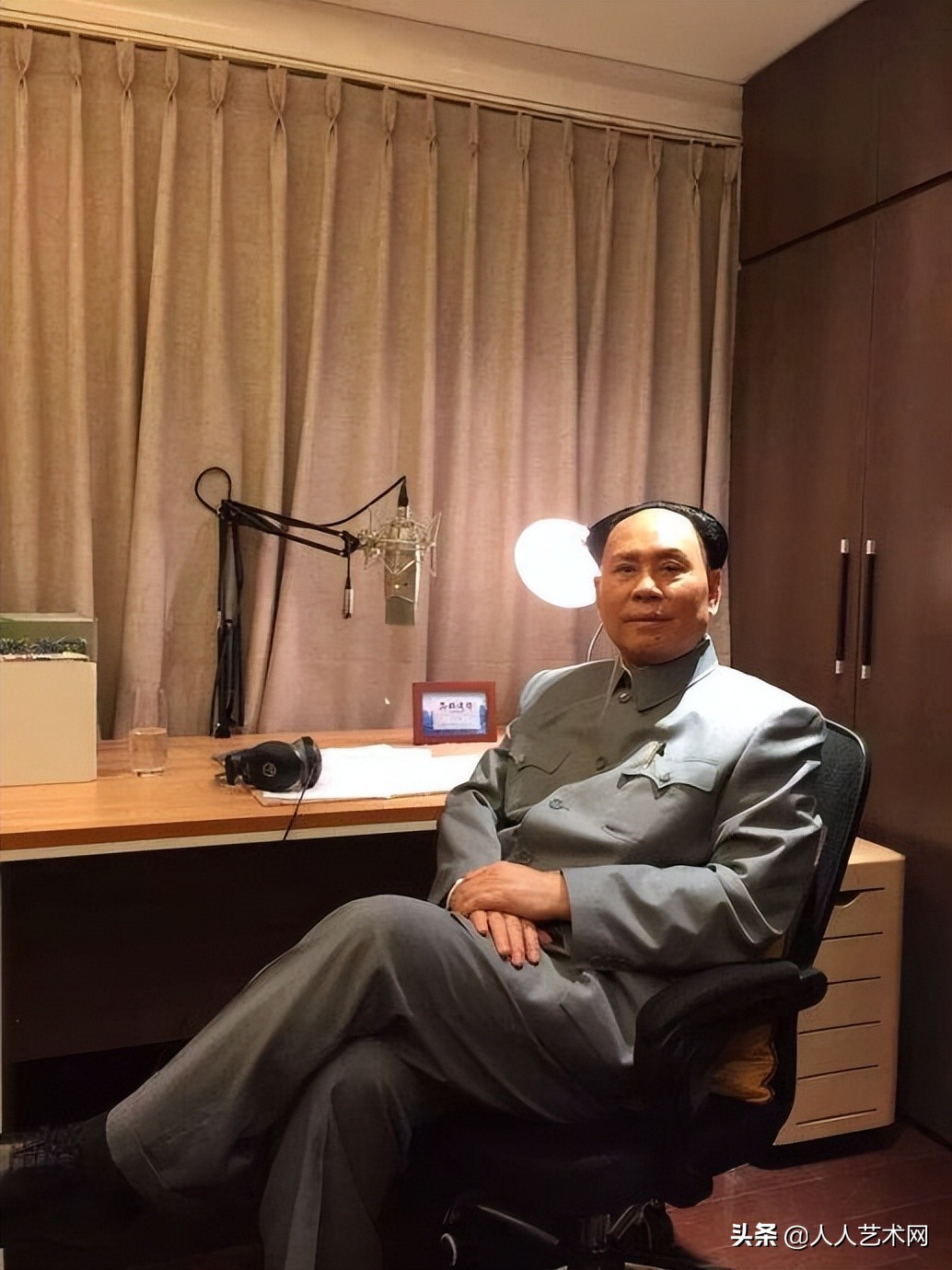 太平洋电影节特邀嘉宾一一著名演员、著名书法家画家杜天清