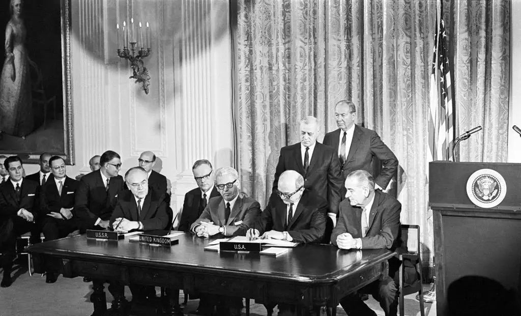 ��˹�˵ġ������������Ǵ�����������ǣ�������350ö�޼ʵ���