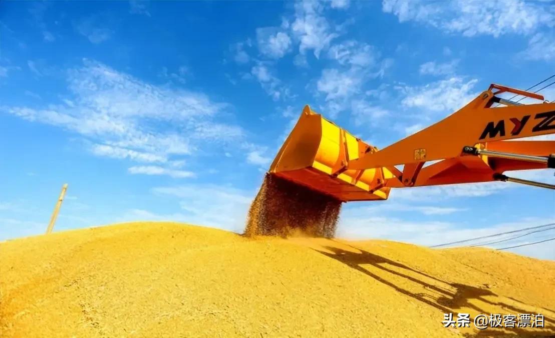 公布了！上半年我国GDP同比增长2.5%，约8.68万亿美元，美国呢？