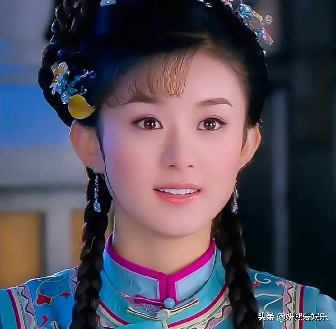 赵丽颖，清纯甜美，俏皮灵动