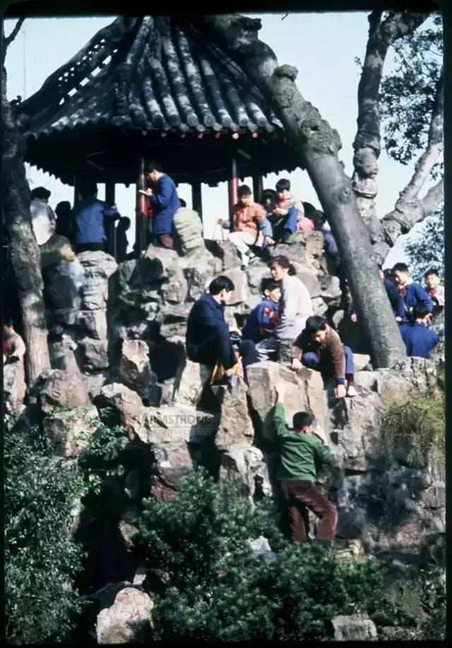 38年前一对美国夫妻，随手拍的中国旅游照，看哭了所有人……