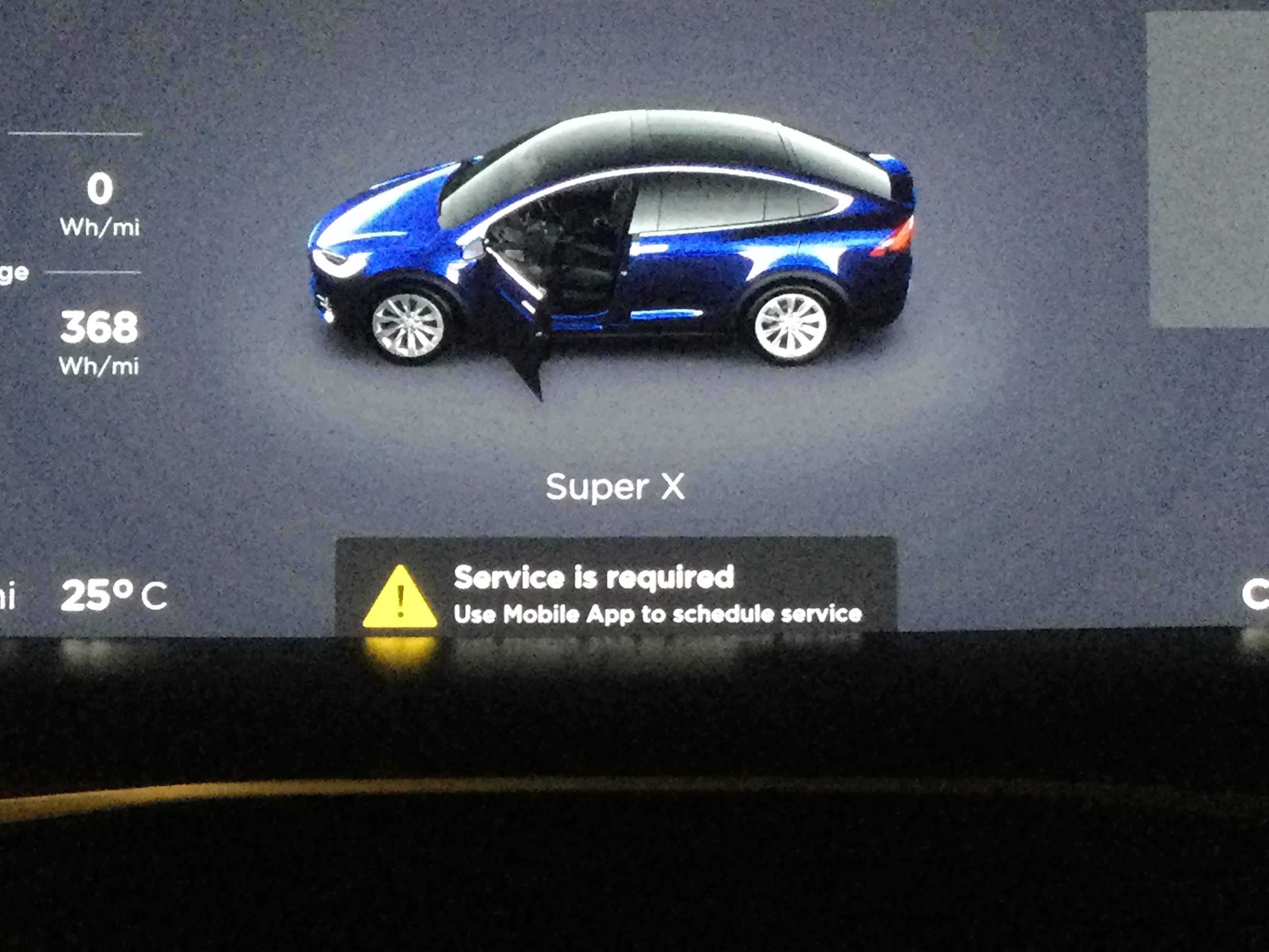 今天我来有理有据黑一把我的特斯拉model X