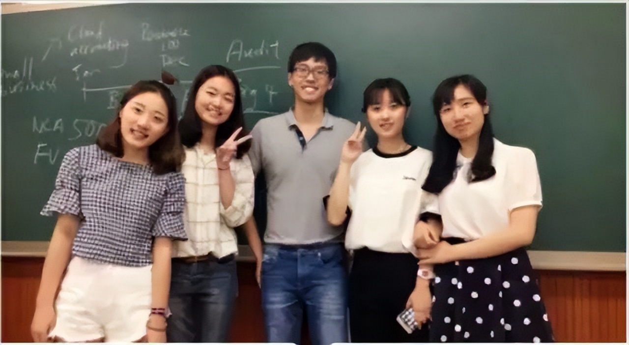 火了！这类人才很稀缺，受到各地政府、全球名企争抢，就业率超高！