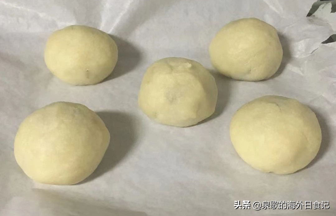 「东北特色小吃」粘豆包的两种做法，软糯香甜，一口不过瘾