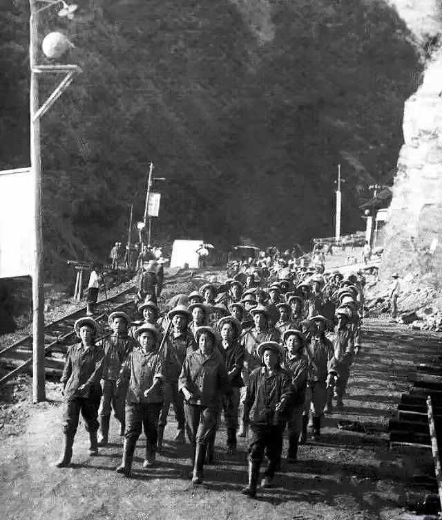 嫩林线大会战-—铁道兵的老兵记忆