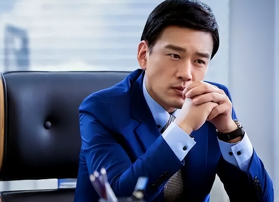 王耀庆为了演好富豪形象,可谓下足了功夫.