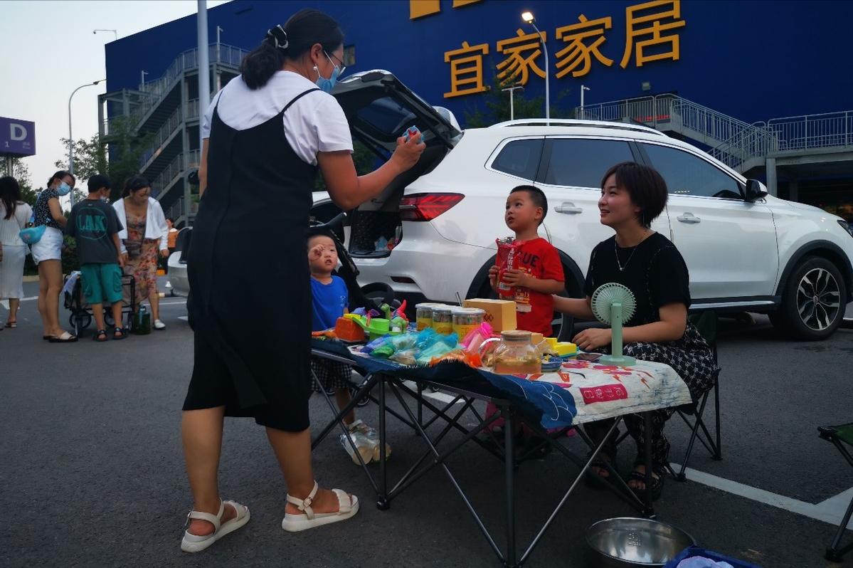 河南郑州：荷你一起 打卡后备箱夜市