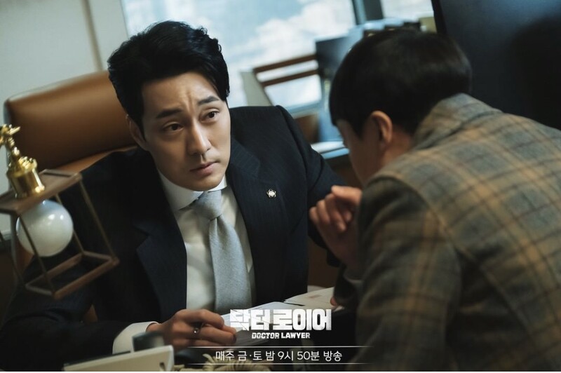 帅爆全宇宙！苏志燮《医法刑事》中的天才医师韩以翰