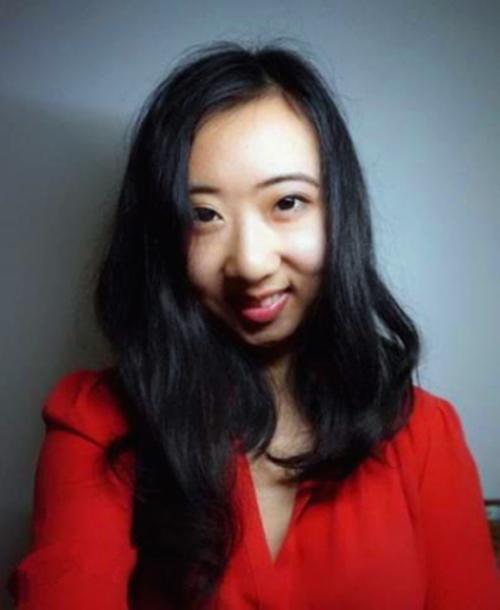 杨舒平：为拿绿卡背弃祖国，夸美国诋毁中国，如今在家啃老