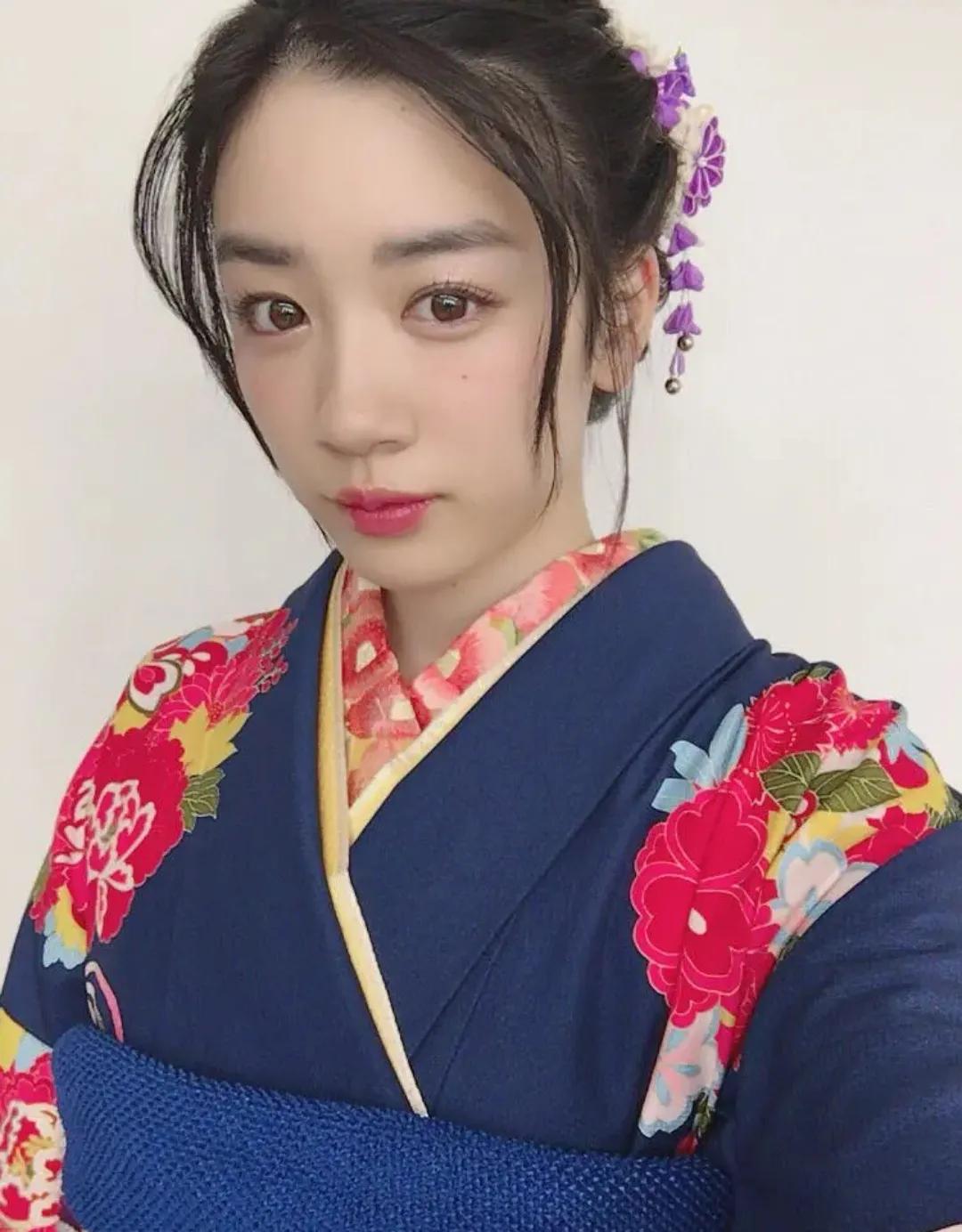 永野芽郁(九五后日本美女永野芽郁)