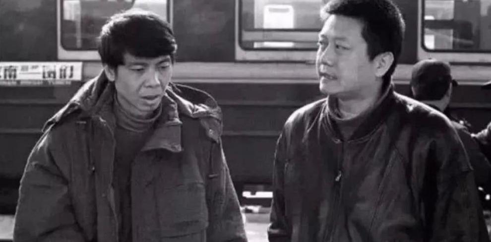 从普通销售员到收视女王，迪丽热巴的背景，远比你想象得复杂