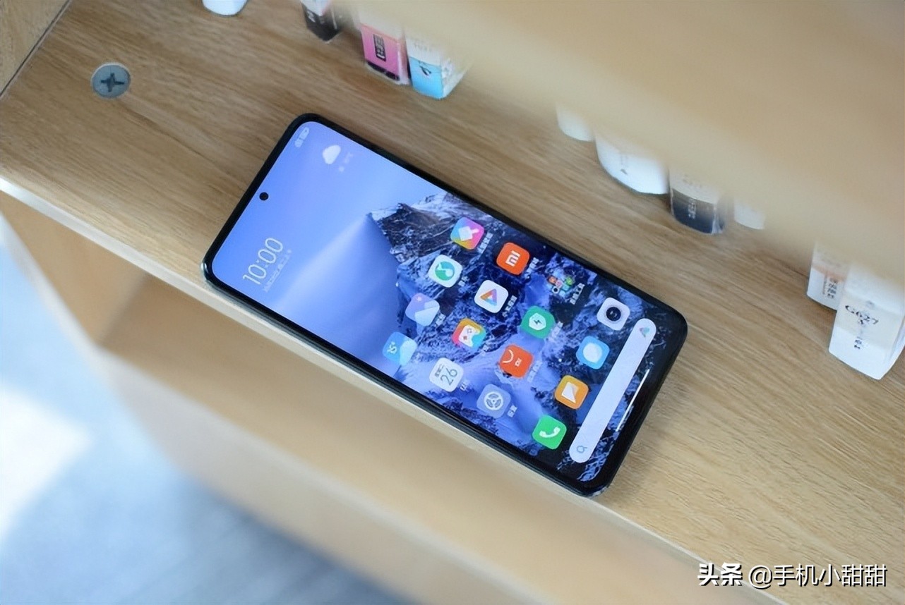 不必选择电竞手机，这4款2000元价位就能搞定，打游戏也是一绝