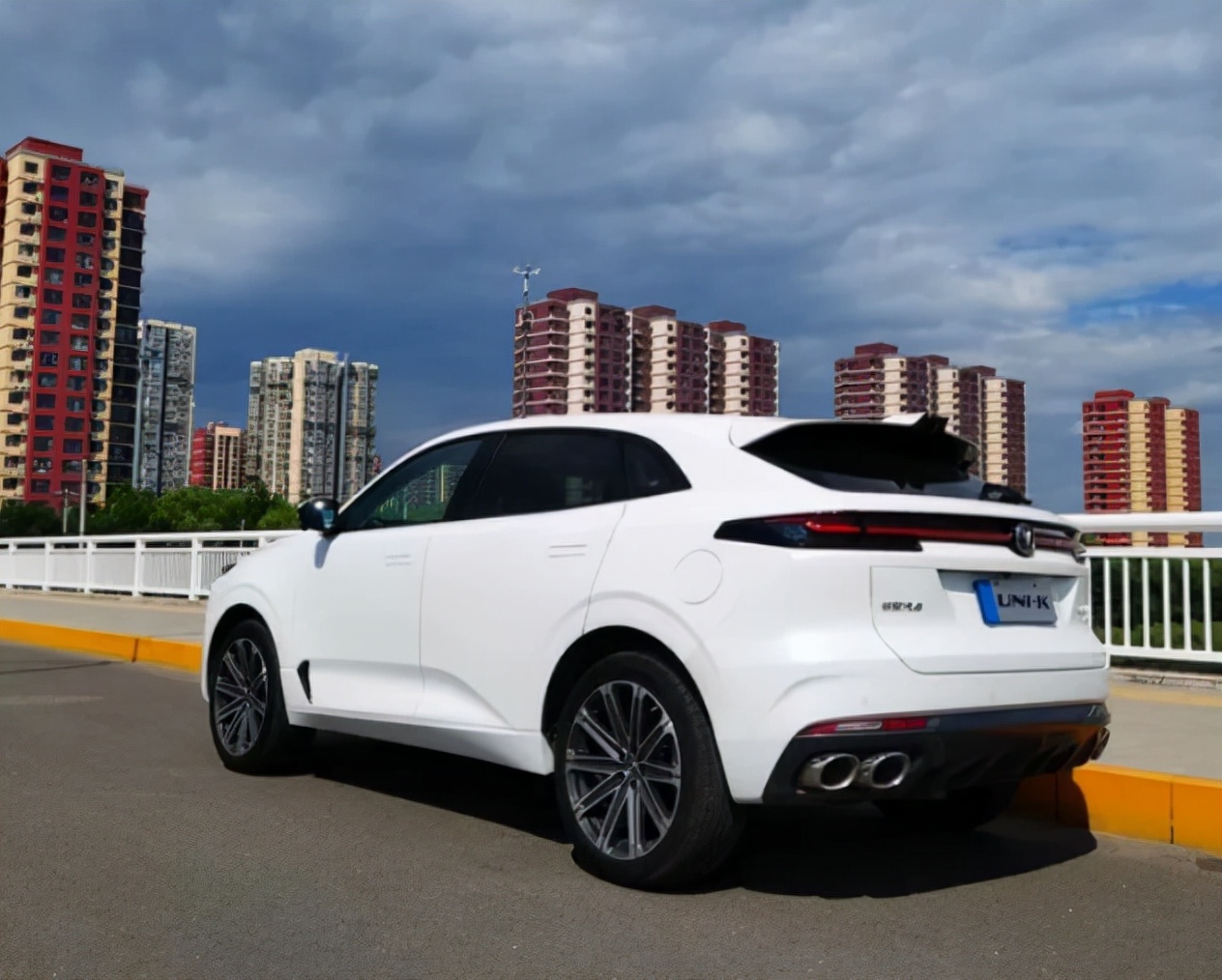 油耗仅3.6L？一箱油干1400KM！10.58万起，各种省油SUV通通有！牛