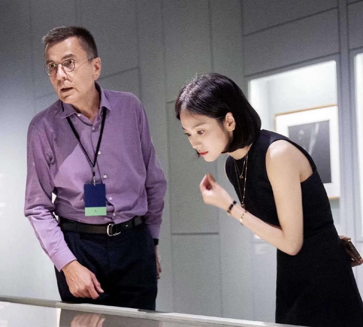 离婚后的宋慧乔过得越来越好，代言也拿到手软