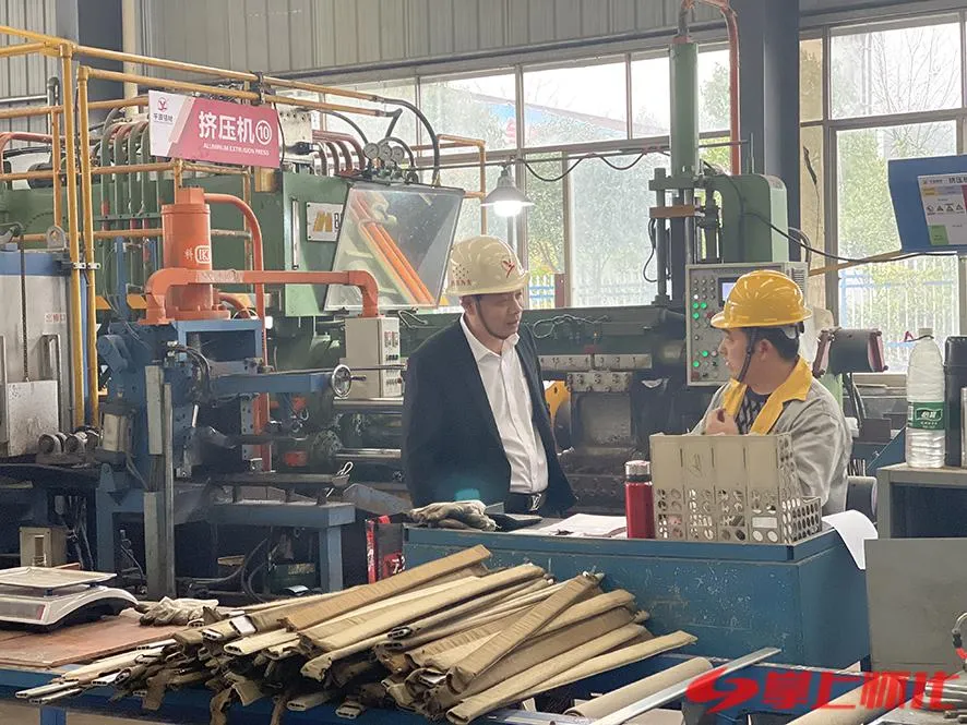 【代表风采】行业常青树 品质代言人——记怀化市第六届人大代表赵文德