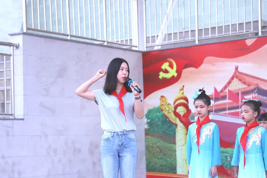 红领巾心向党 争做新时代好队员｜成都市双流区黄甲小学
