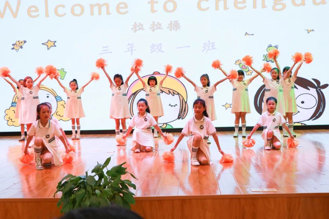 双流区彭镇小学开展第十四届校园艺术节海选暨文艺展演活动
