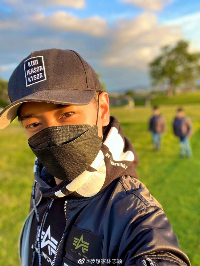 林志颖晒照秀幸福，受王力宏事件影响被喊话别塌房，忙改微博权限