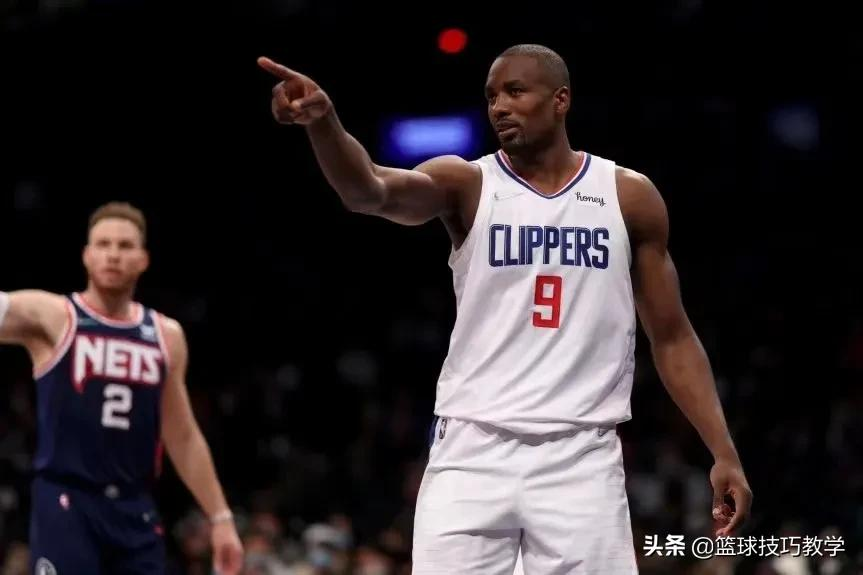 nba有哪些巨星离队(NBA一夜十笔大交易！哈登离队！篮网三巨头解体)