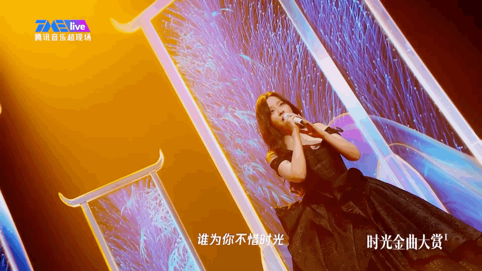 昨晚看时光金曲大赏的人，有多少在看自己热烈、久违的回忆