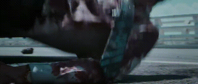 《庭外》首播：夏雨稳健，罗晋入戏，万茜惊艳，悬疑剧该出王炸了