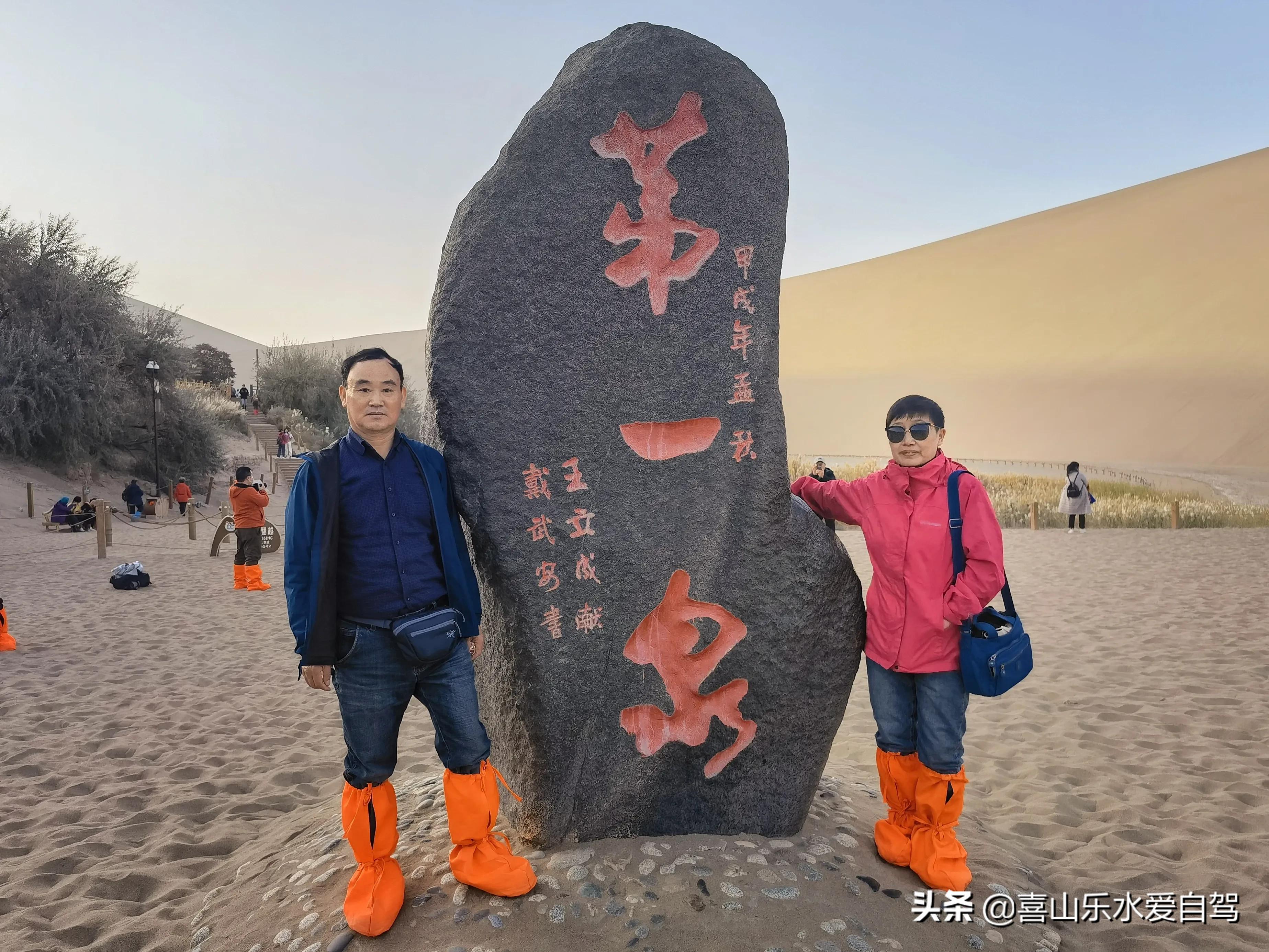 自驾青甘大环线，翻雪山、走戈壁、赏胡杨，饱览祖国西北苍凉之美