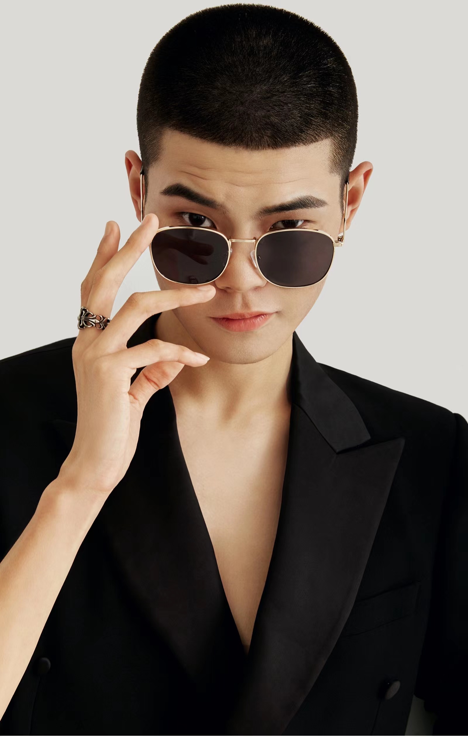 长沙男模特招聘(2021国际超模中国大赛暨中国广州国际模特大赛长腿