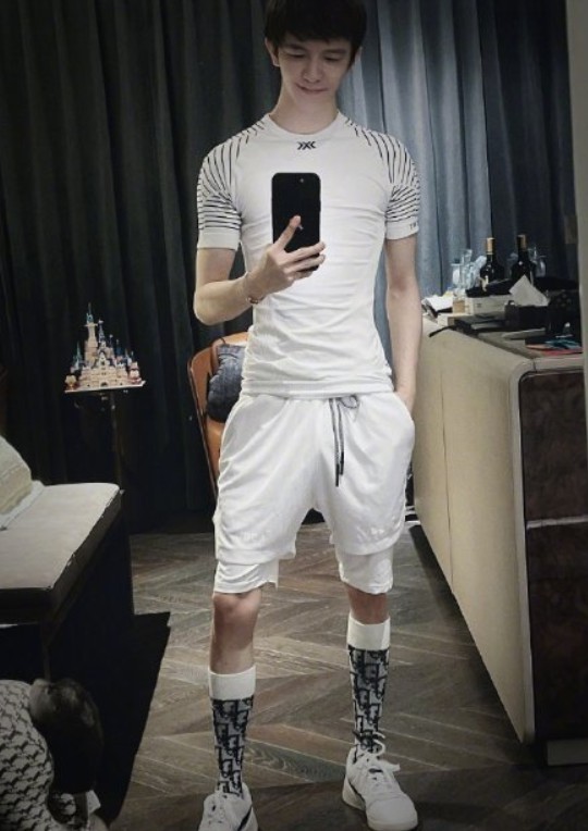 明星的无效健身：脱发、脖子粗、油腻、干巴，快停下来吧