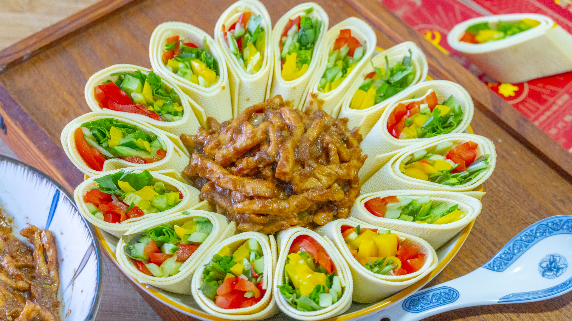 年夜饭，记得给家人做这道“富贵吉祥”，寓意好，一卷一切就上桌