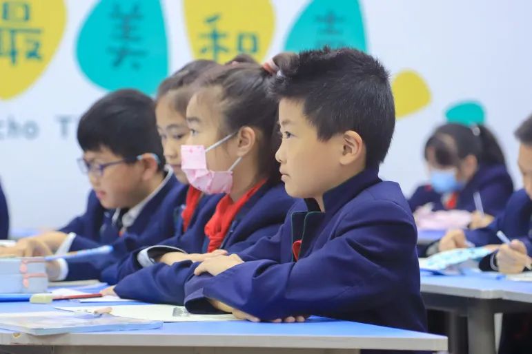 四川天府新区南湖小学（含北区）举行2022春教学节数学展示活动