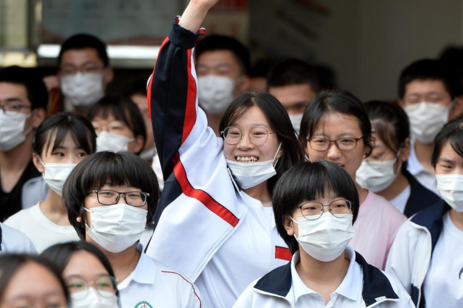 民办学校招生迎来“变化”，有钱人想进私立也困难，家长坐不住了