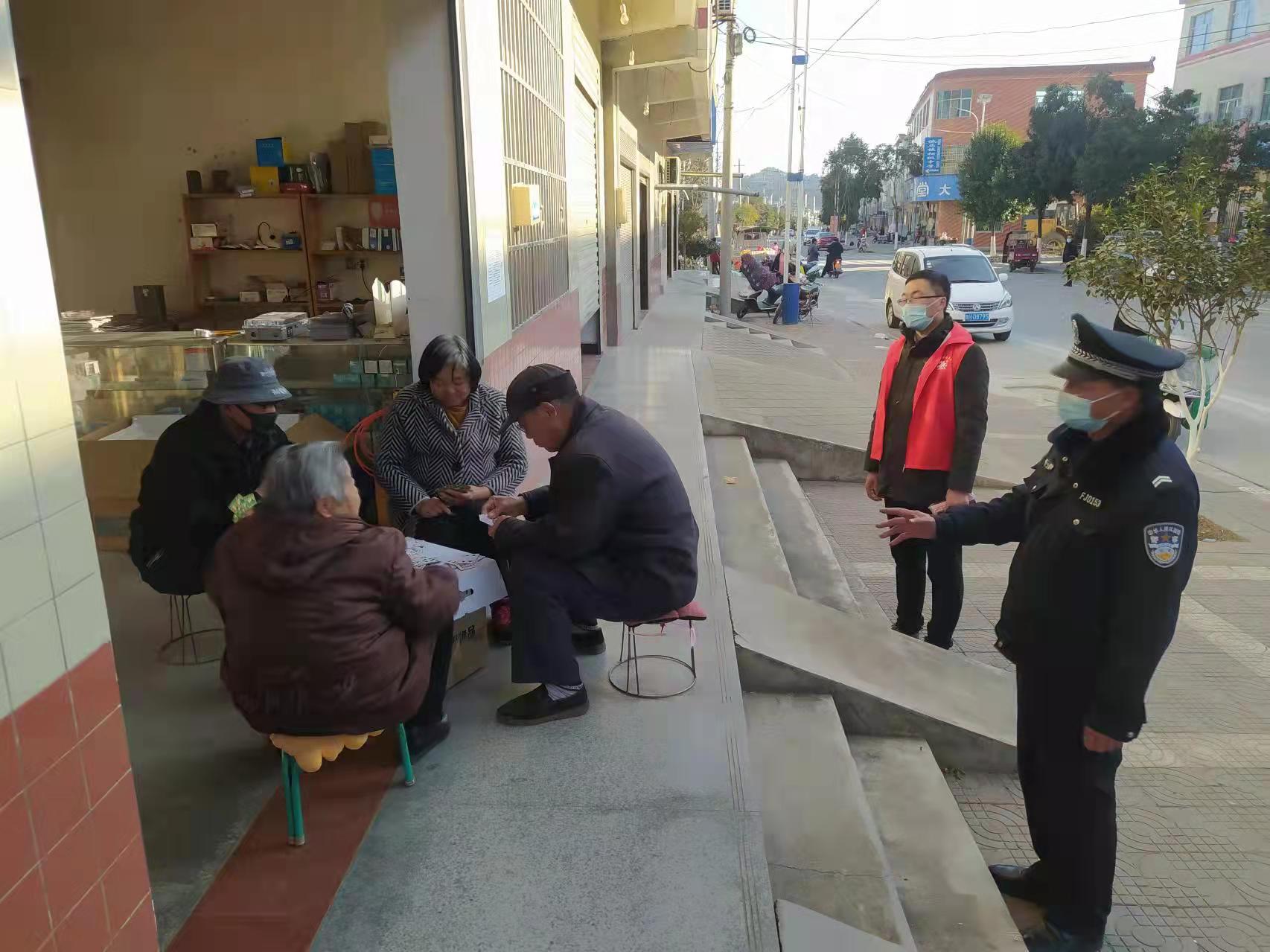 商南县公安局试马派出所“八个强化”打出疫情防控组合拳
