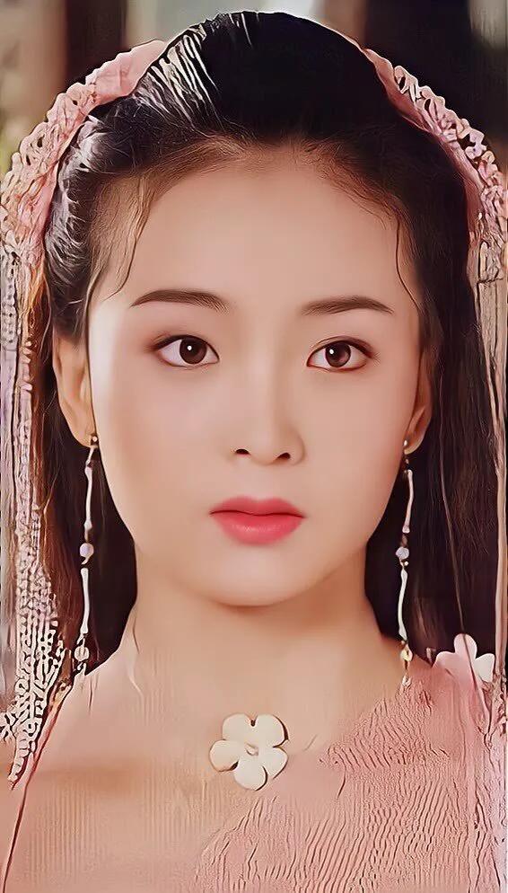 王艳的颜值巅峰，白飞飞太美了