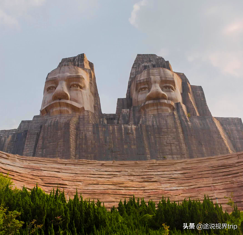 中国著名的十大巨型雕像，每一尊都是超级震撼，你都见过哪几个？