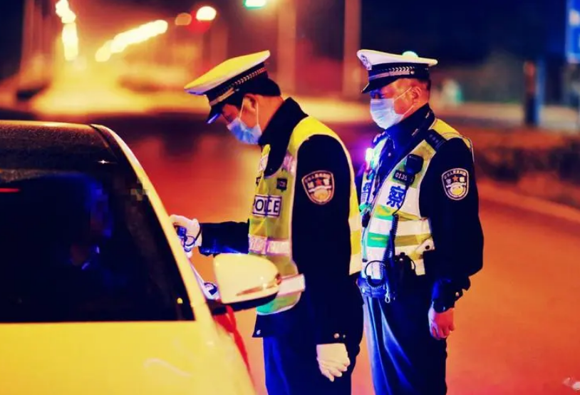 喝酒后多久才能开车？满足这个时间就可以