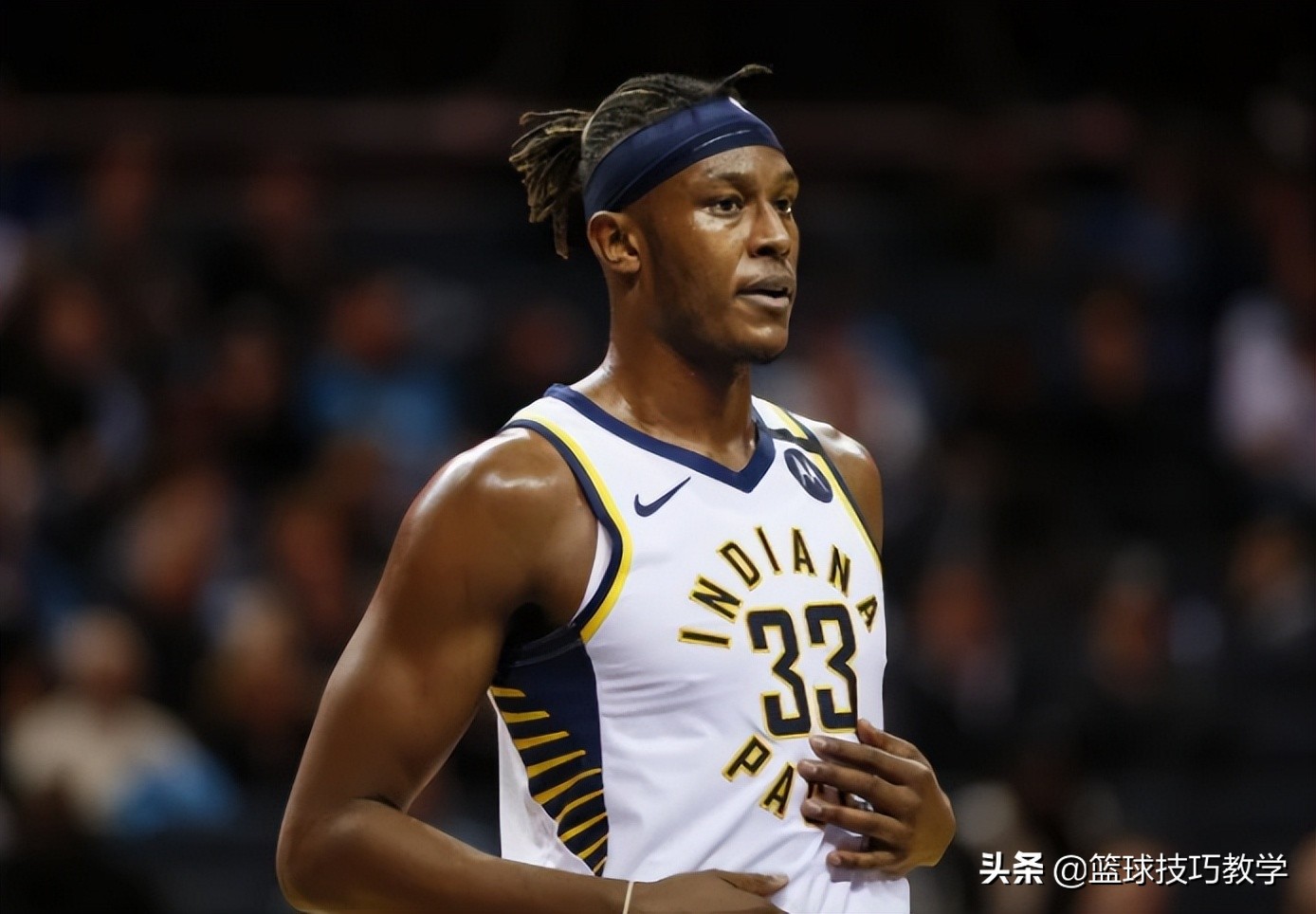 nba哪些球员半月板撕裂(NBA一天内7人赛季报销！绿军内线大闸半月板撕裂)