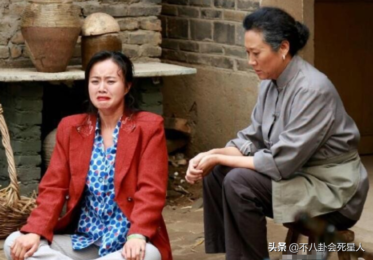 同样演农村妇女，把巩俐、刘琳和赵丽颖放在一起看，差距就出来了