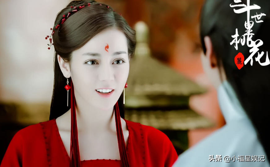 同样演“红装女神”,把刘亦菲景甜和王祖贤朱茵对比看,谁更胜一筹