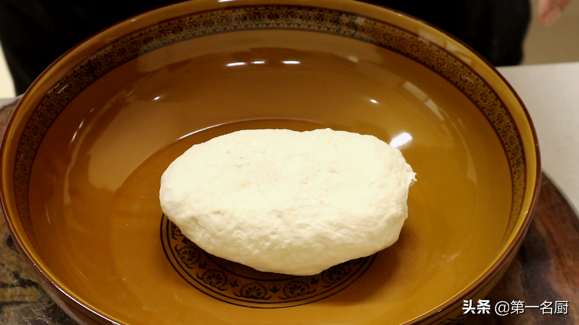 肉馅怎样调才好吃？记住“万能”口诀，鲜嫩入味，包子饺子都能用